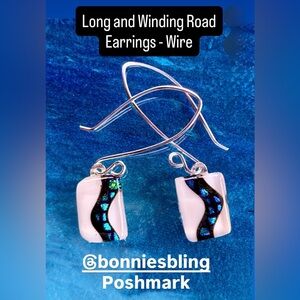 Bonnie’s Bling One of a Kind Fused Glass Jewelry and Accessories to Wear.